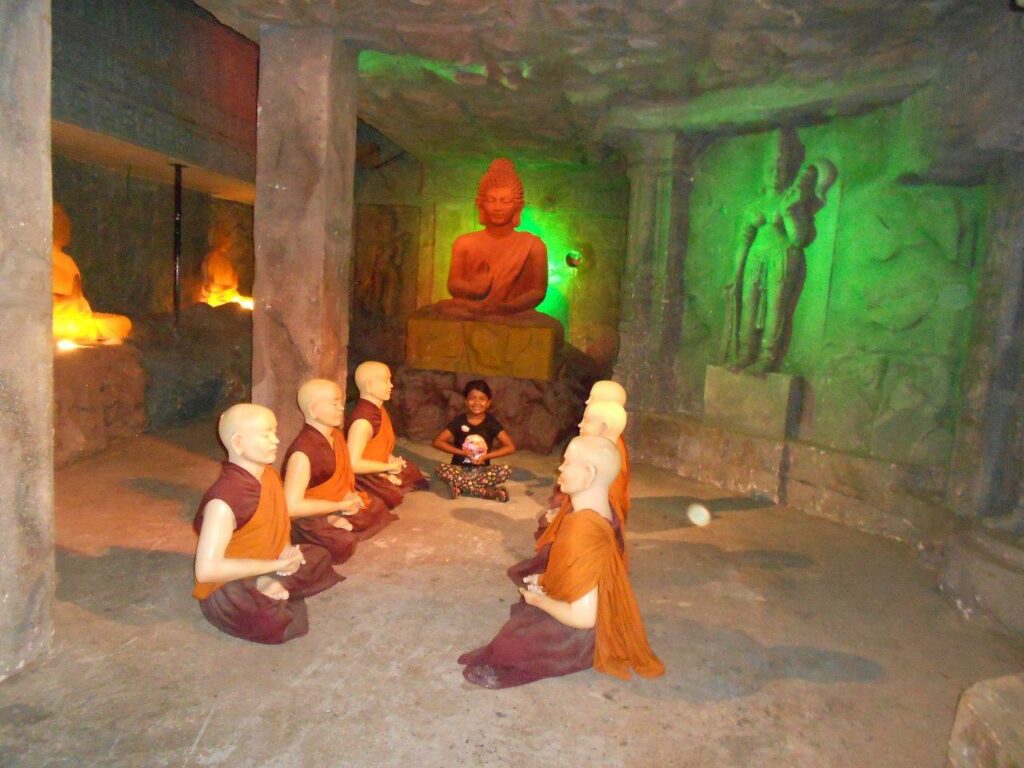 Kripalu caves