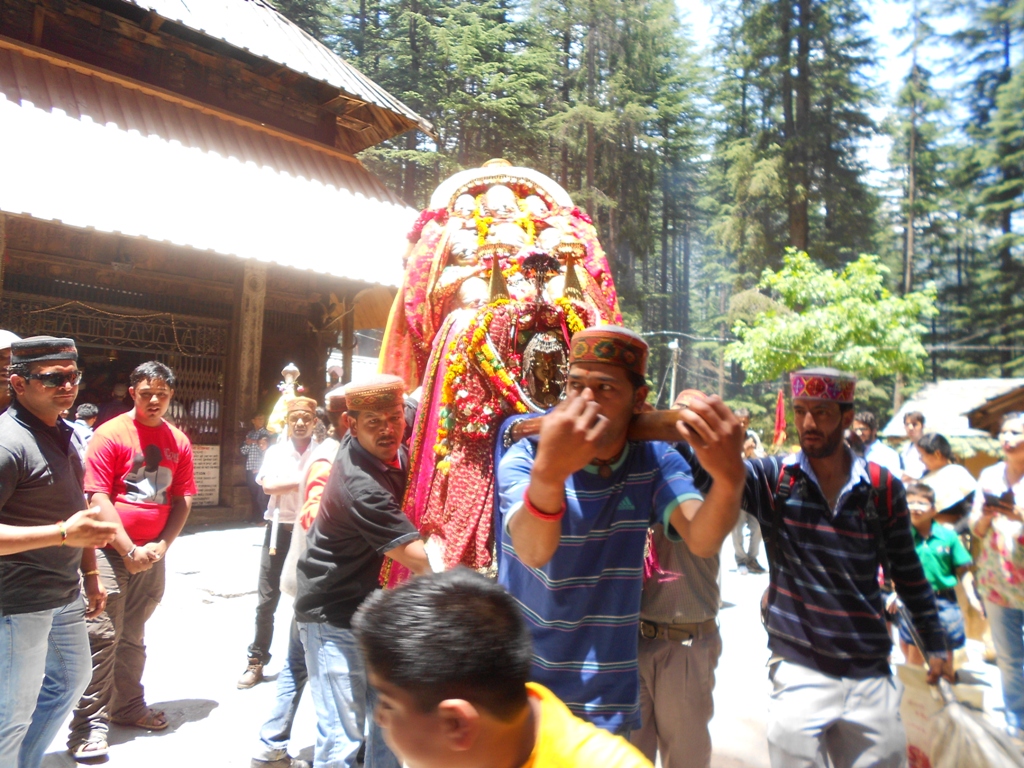 Palanquin at Dhungri Mela