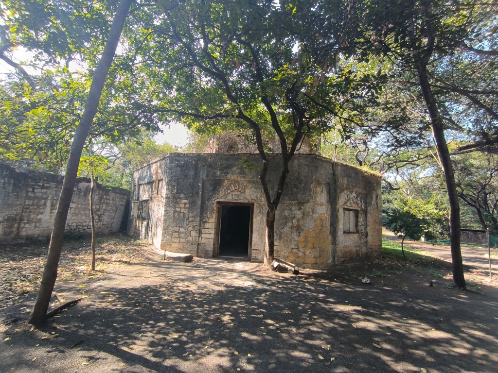 Ashtakoni Mahal