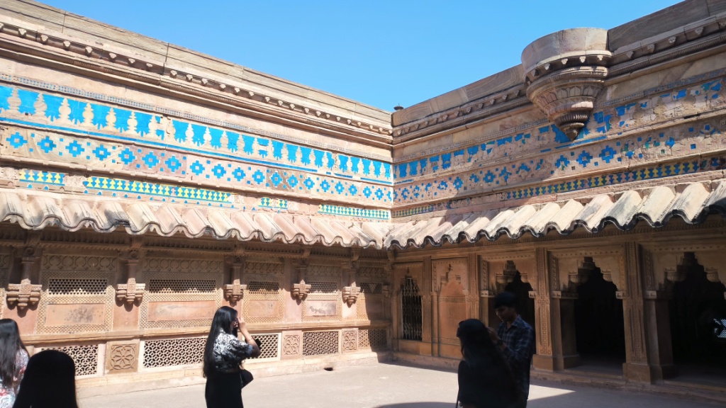 Man Mandir Palace -Courtyard