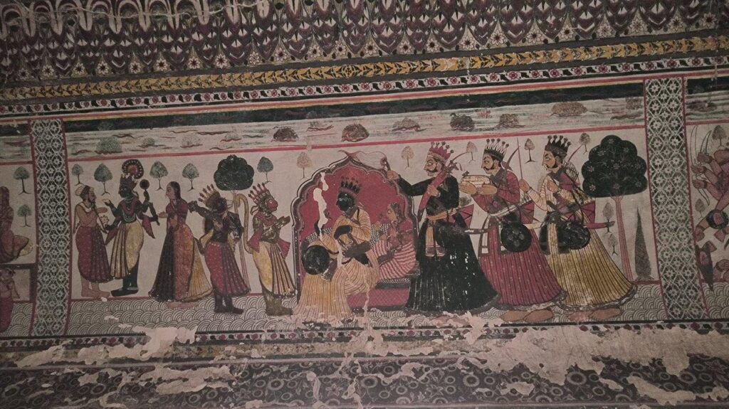 Wall paintings - King's living quarters