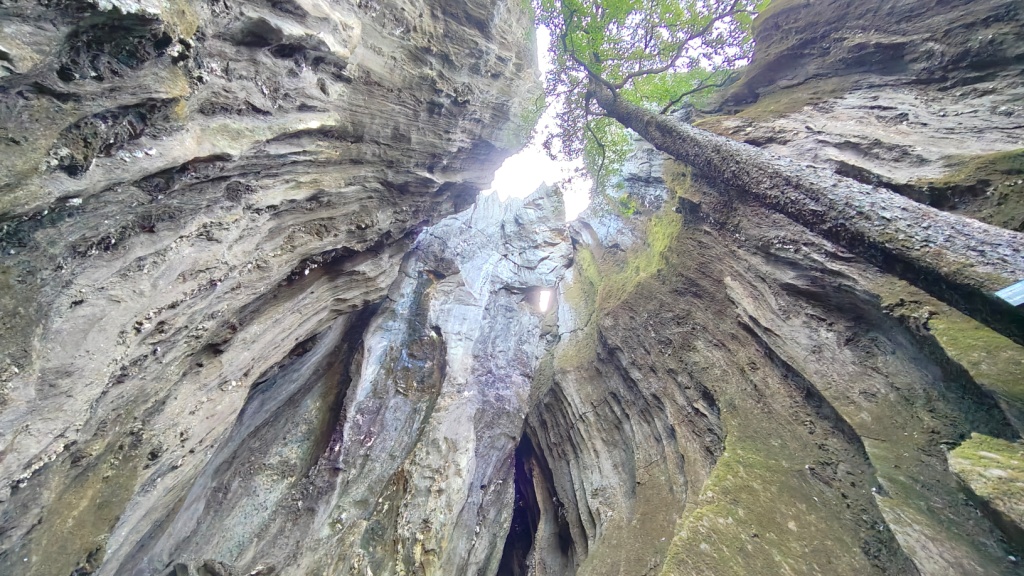Bhairaveshwara Shikhara - View from inside