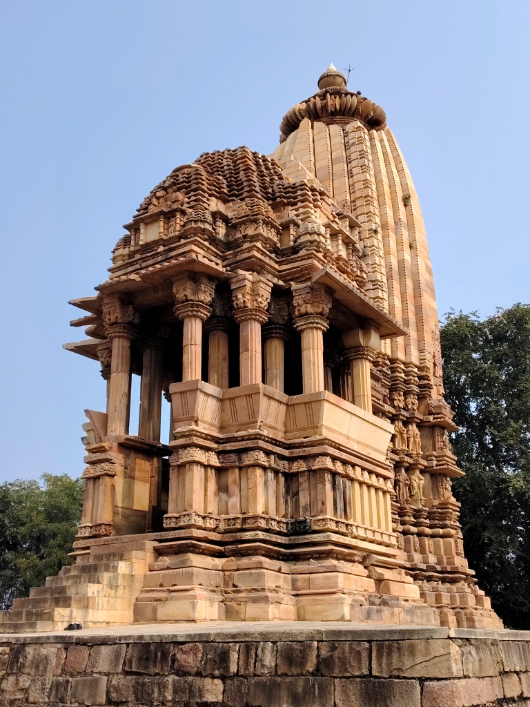 Chaturbhuja Temple