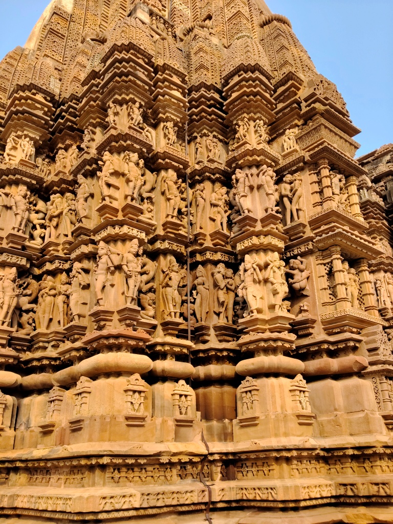 Kandariya Mahadeva Temple - Wall carvings