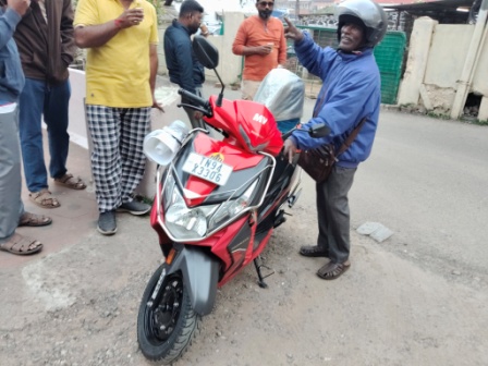 Paruthi Paal Vendor