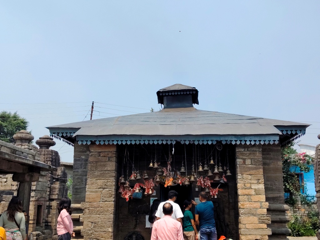 Main (Shiva) shrine